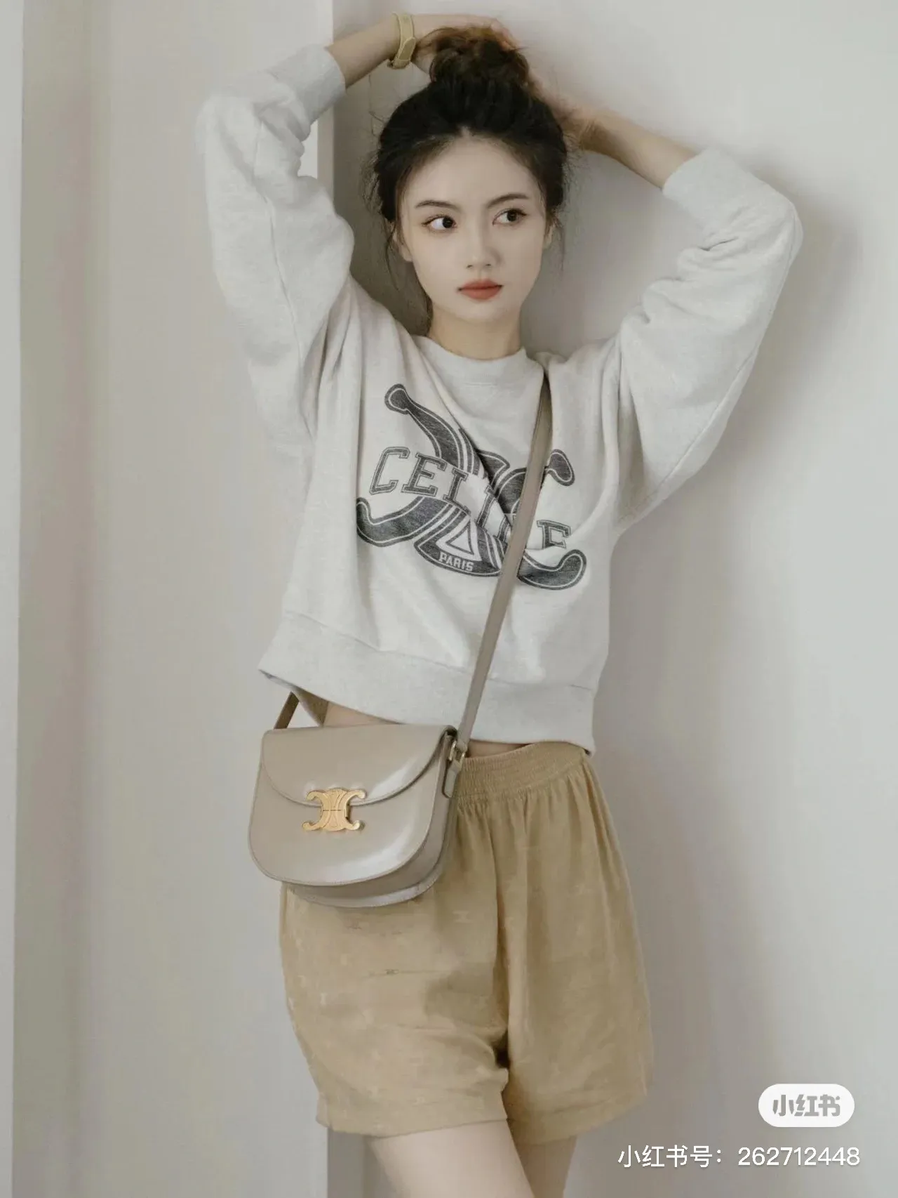 CELINE new product/LISA/new TEEN BESACE handbag, the color is so gentle💕💕110413