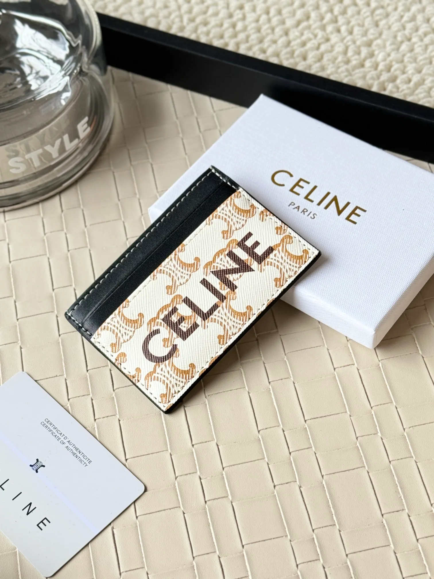 💰100CELINE. TRIOMPHE logo printed card holder/2024 Xiaosai Coated canvas, sheepskin binding 2 card slots 1 flat pocket Number: 10B702 Size: w10.5×7cm