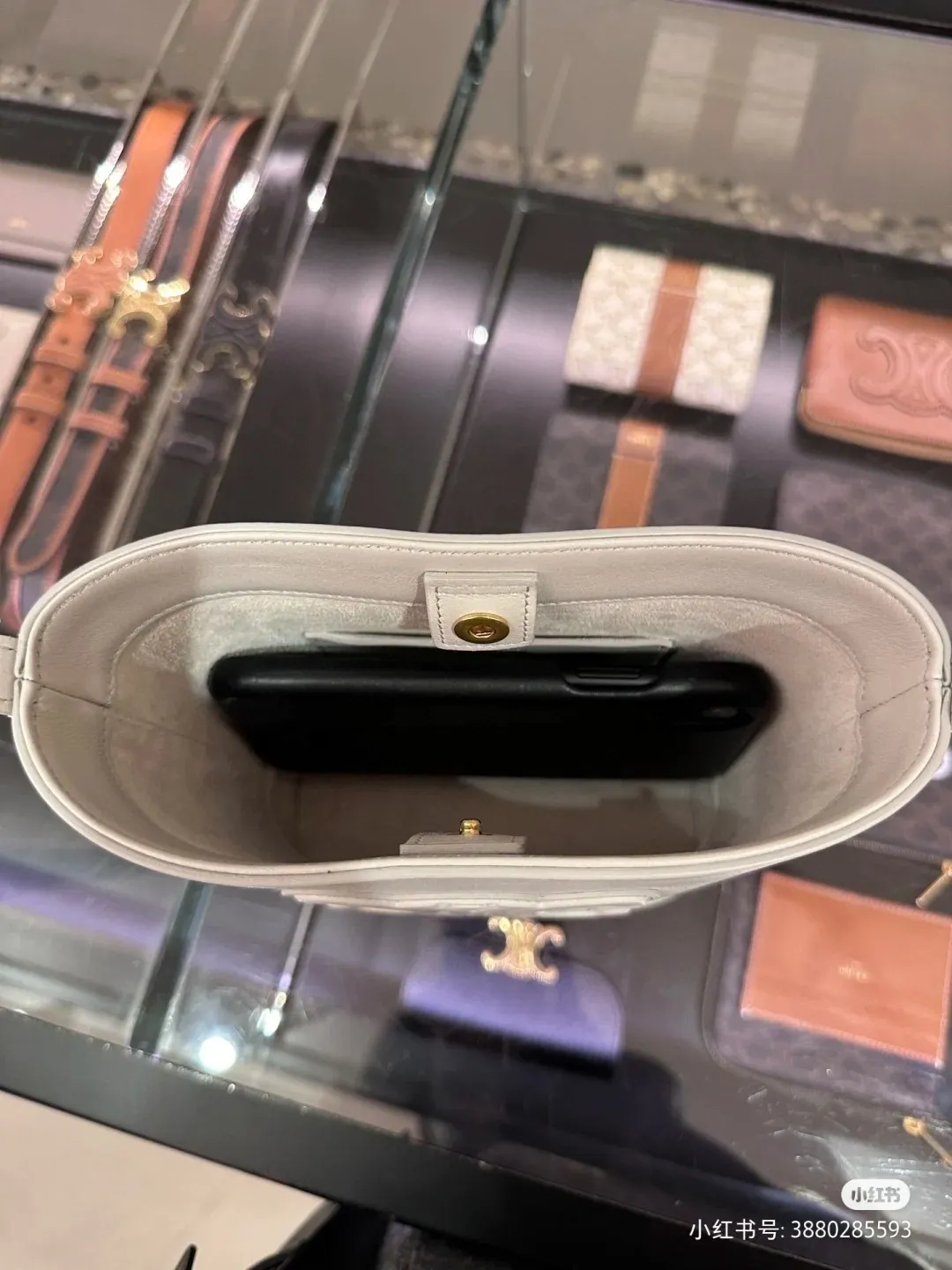 Can accommodate larger smartphones such as PLUS