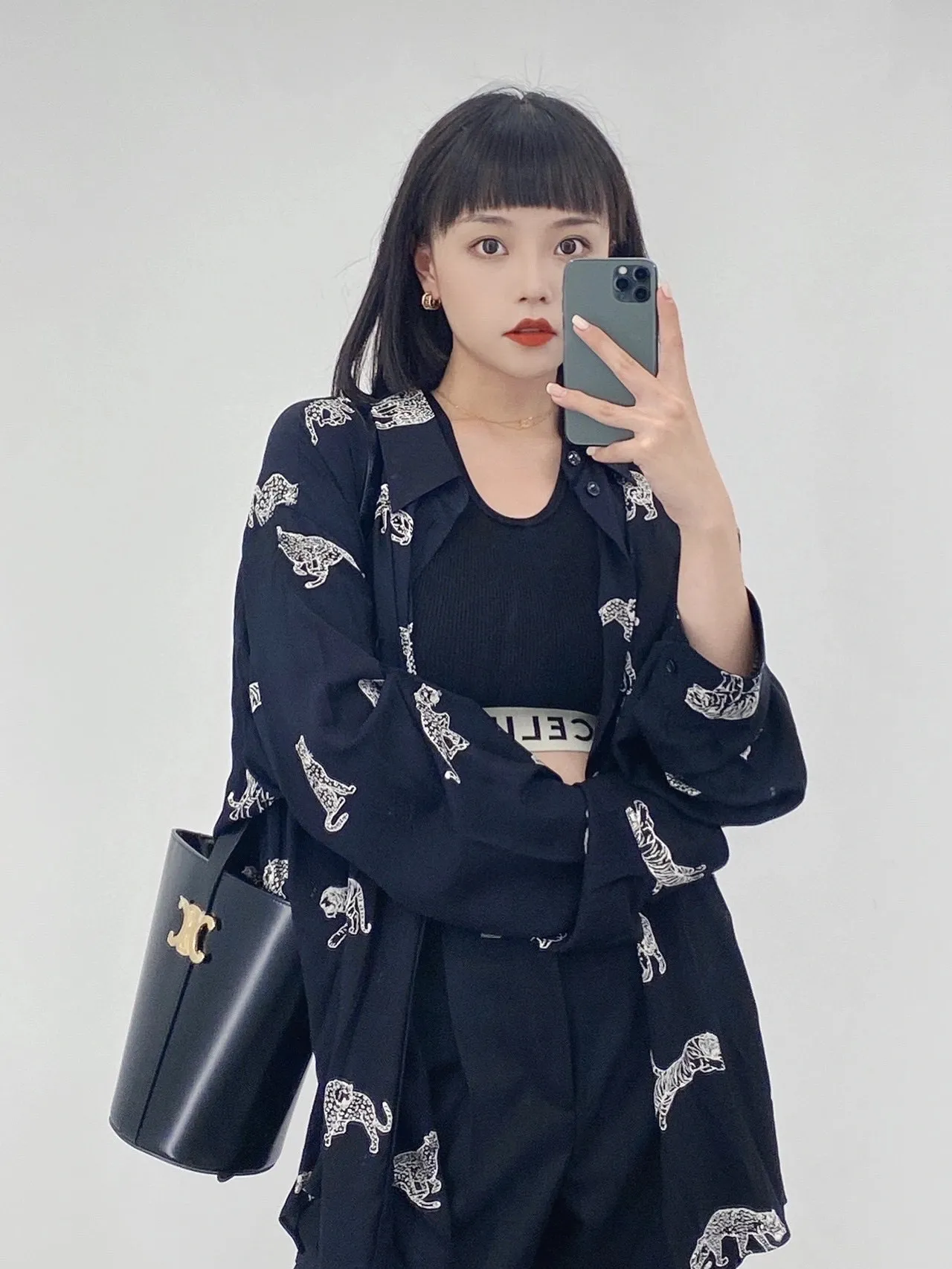 This outfit is so cool and sassy! 💕199913