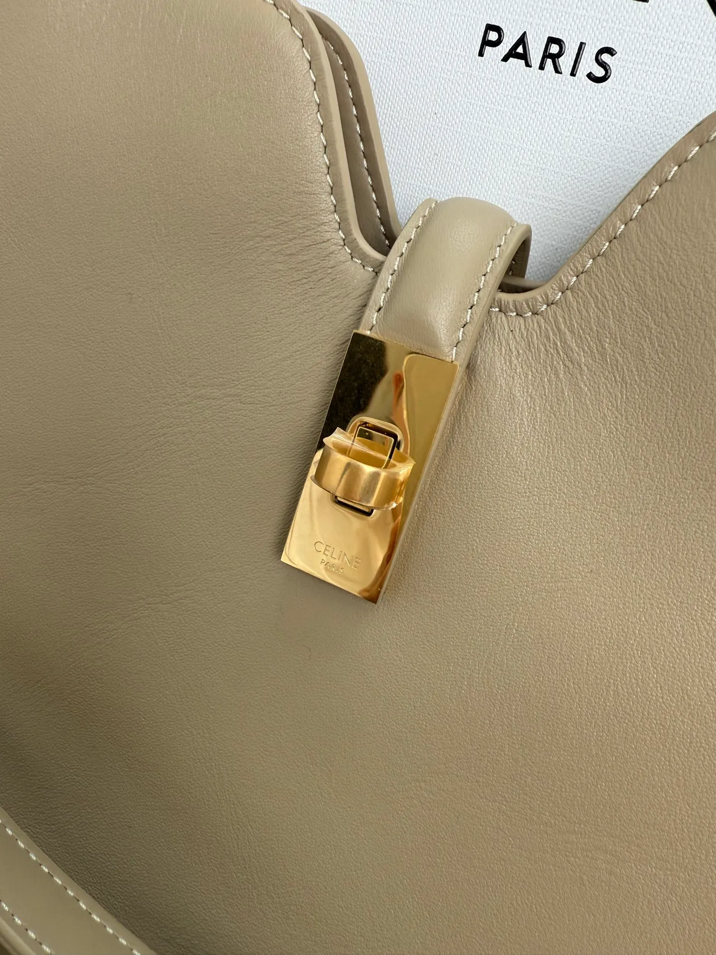 p1600 CAMILLE 16💓2025 New SOFT Small Smooth Cow Leather Handbag👜This model cannot fit larger smart tablets such as IPAD. Cow leather Sheep leather lining Hand carry, shoulder and crossbody Rotary lock closure 1 main compartment 1 inner zipper pocket 1 detachable hand/shoulder strap, length 8.6 inches (22 cm) 1 detachable and adjustable shoulder strap, 9.7 X 8.5 X 2 inches (24.5 X 21.5