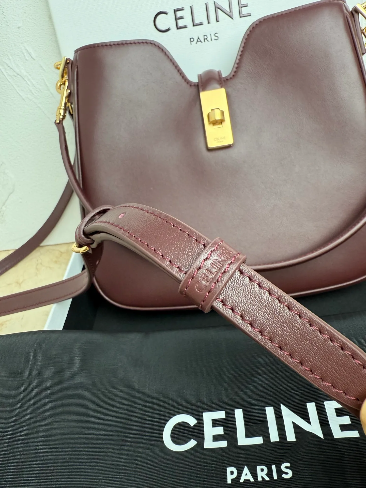 p1600 CAMILLE 16💓2025 New SOFT Small Smooth Cow Leather Handbag👜This model cannot fit larger smart tablets such as IPAD. Cow leather Sheep leather lining Hand carry, shoulder and crossbody Rotary lock closure 1 main compartment 1 inner zipper pocket 1 detachable hand/shoulder strap, length 8.6 inches (22 cm) 1 detachable and adjustable shoulder strap, 9.7 X 8.5 X 2 inches (24.5 X 21.5