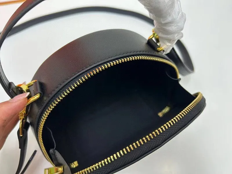 All Categories Official Website "Brand Women's Bags" Women's Bags 💙 Celine 2025 New Celine Crossbody Bag