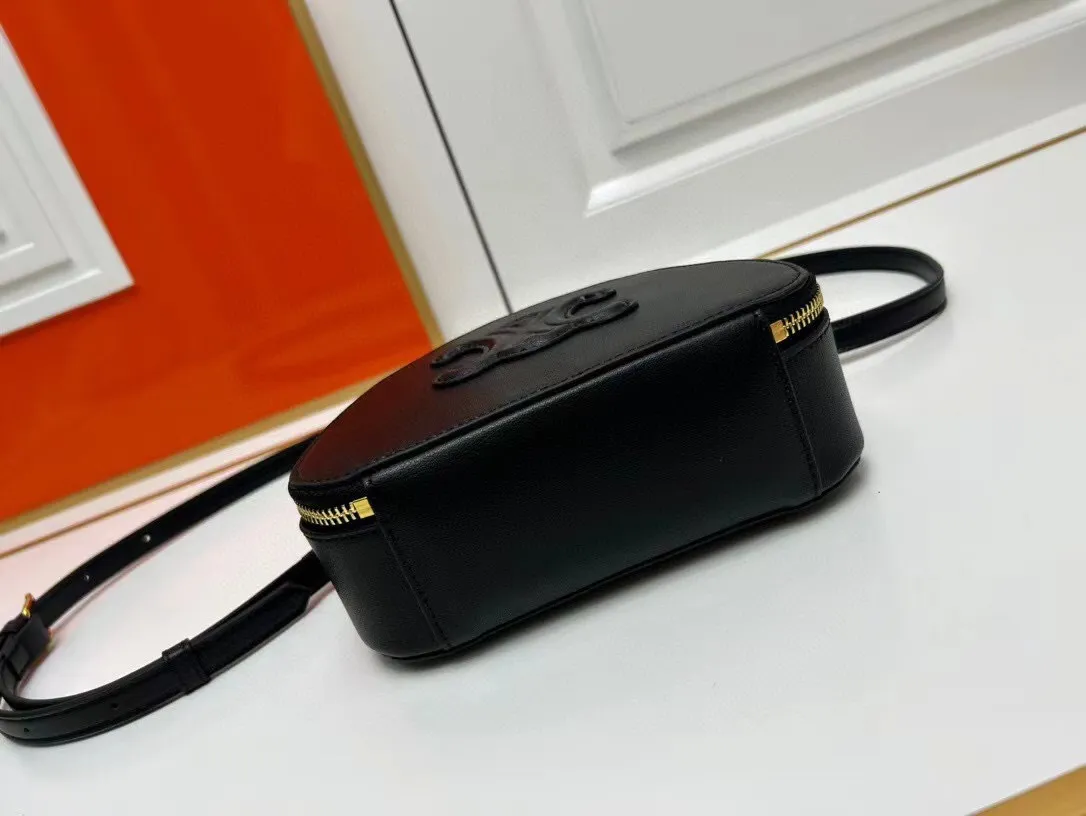 All Categories Official Website "Brand Women's Bags" Women's Bags 💙 Celine 2025 New Celine Crossbody Bag