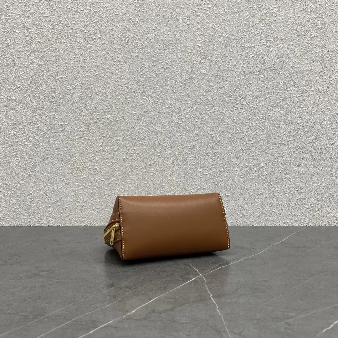 All Categories Official Website "Brand Women's Bags" Women's Bags 💙 Celine 2025 New Celine Crossbody Bag