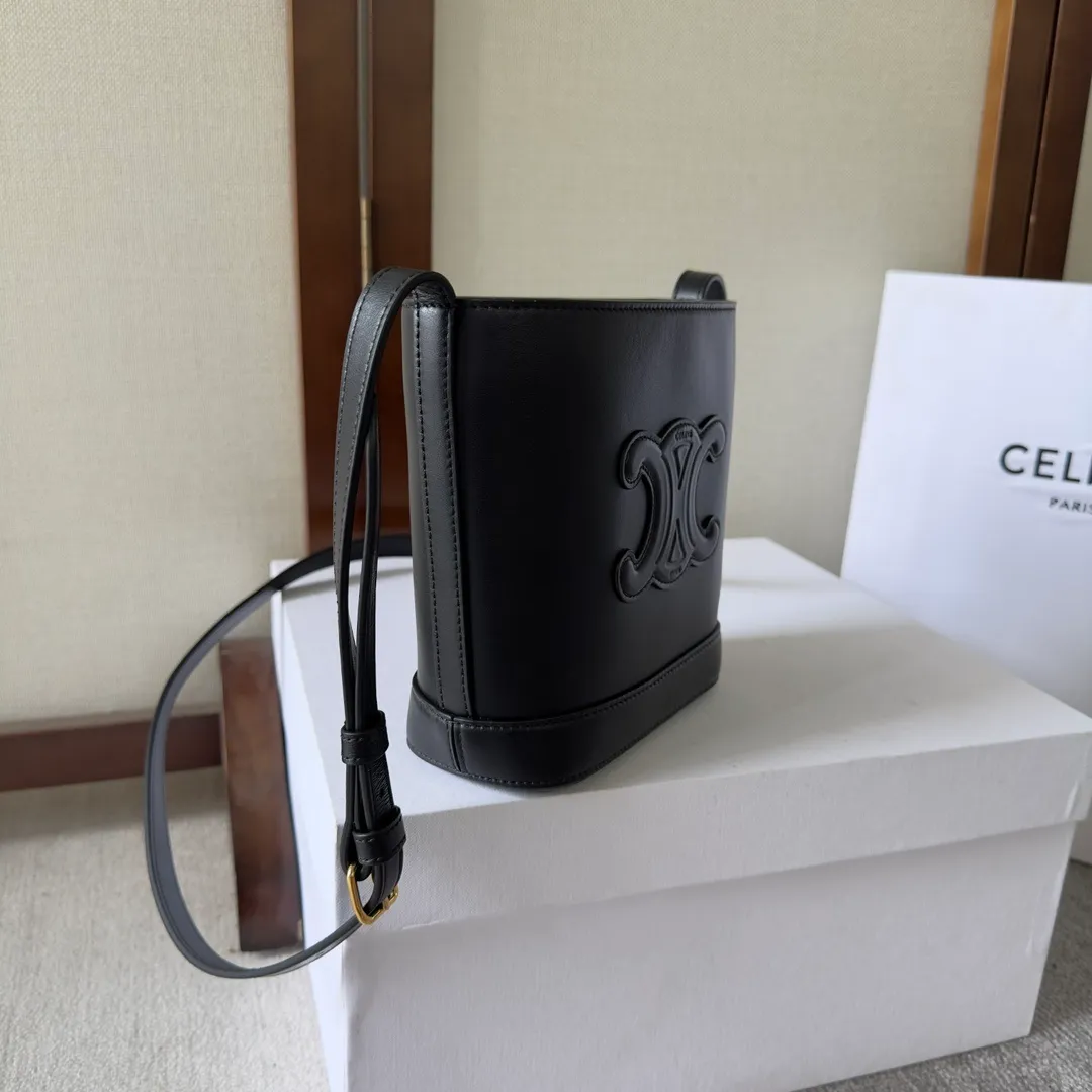 All Categories Official Website "Brand Women's Bags" Women's Bags 💙 Celine 2025 New Celine Bucket Bag