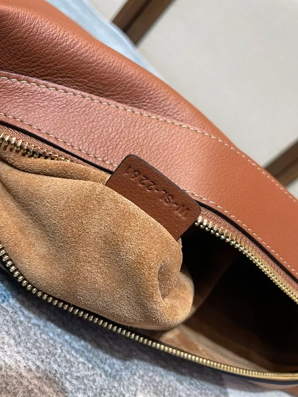 All Categories Official Website "Brand Women's Bags" Women's Bags 💙 Celine 2025 New Celine Underarm Bag