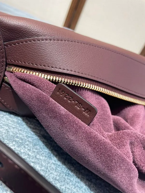 All Categories Official Website "Brand Women's Bags" Women's Bags 💙 Celine 2025 New Celine Underarm Bag