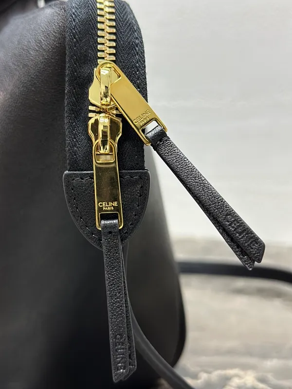 All Categories Official Website "Brand Women's Bags" Women's Bags 💙 Celine 2026 Official Website Celine Crossbody Bag