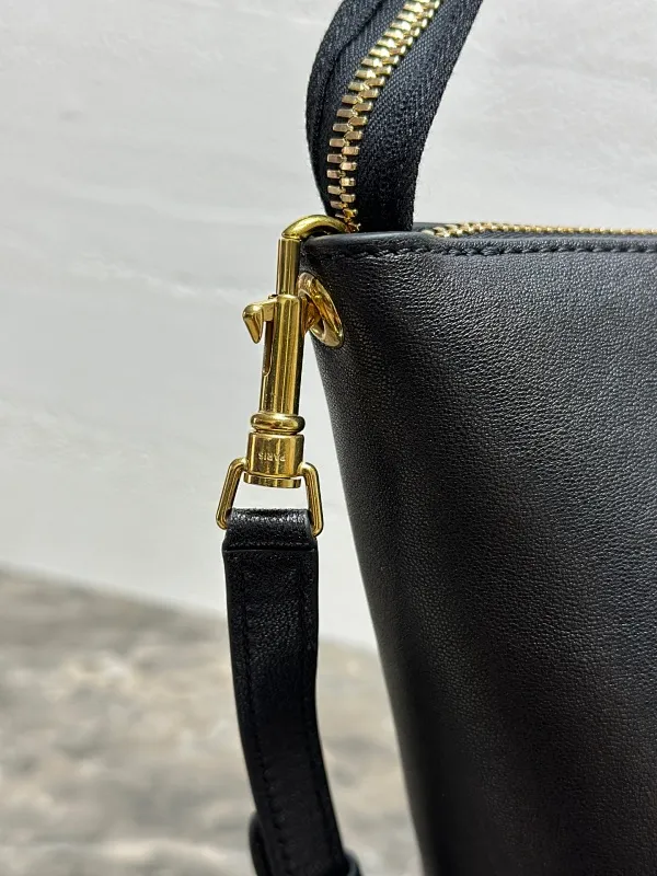 All Categories Official Website "Brand Women's Bags" Women's Bags 💙 Celine 2026 Official Website Celine Crossbody Bag