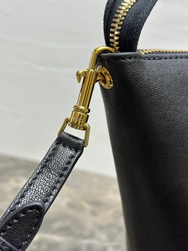 All Categories Official Website "Brand Women's Bags" Women's Bags 💙 Celine 2026 Official Website Celine Crossbody Bag