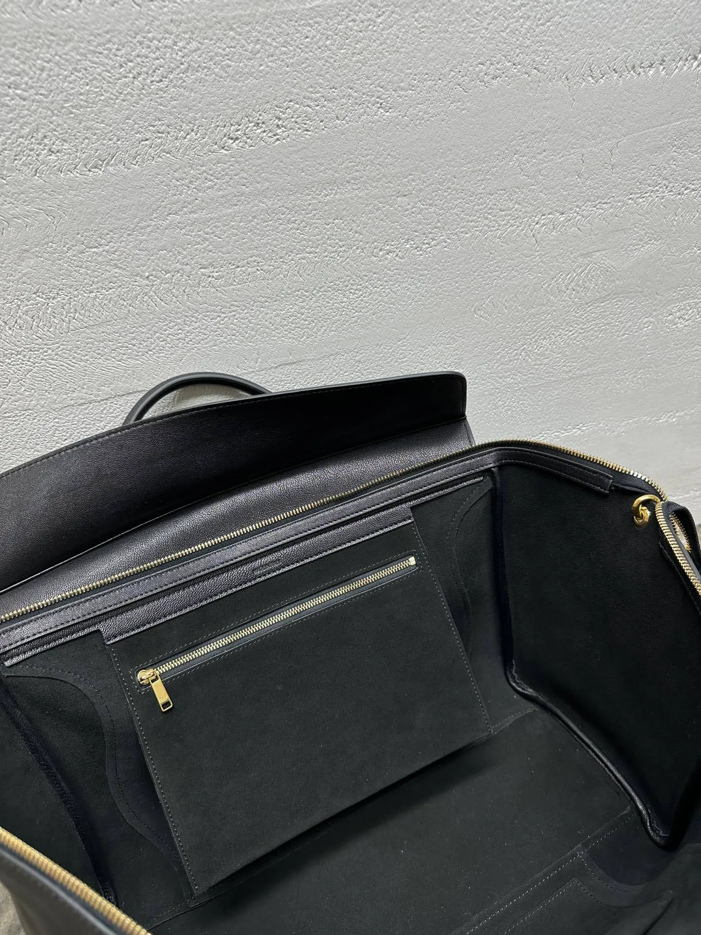 All Categories Official Website "Brand Women's Bags" Women's Bags 💙 Celine 2026 Official Website Celine Crossbody Bag