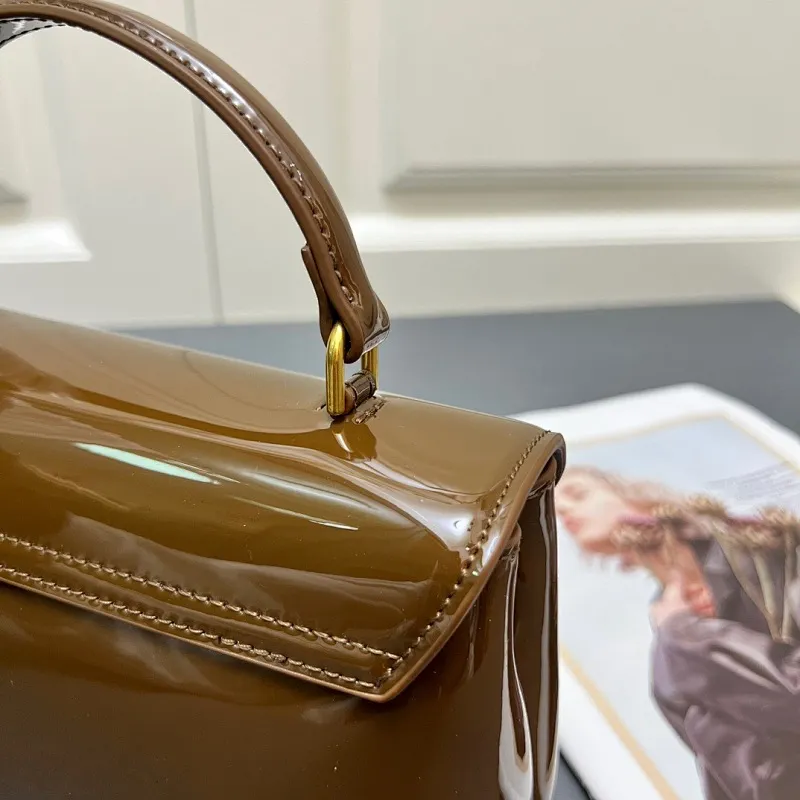 All Categories Official Website "Brand Women's Bags" Women's Bags 💙 Celine 2025 New Celine Crossbody Bag