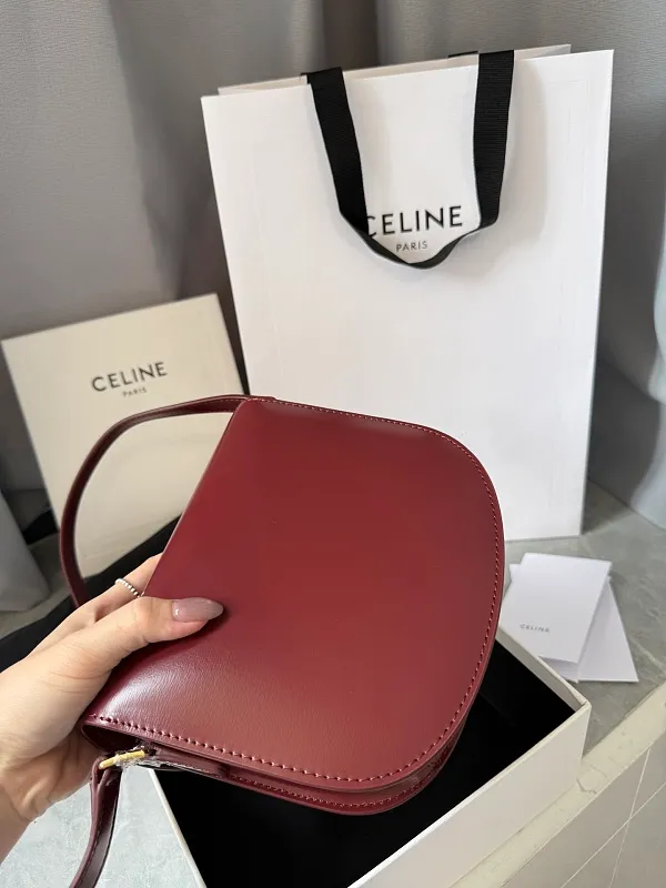 All Categories Official Website "Brand Women's Bags" Women's Bags 💙 Celine 2026 New Celine Crossbody Shoulder Bag