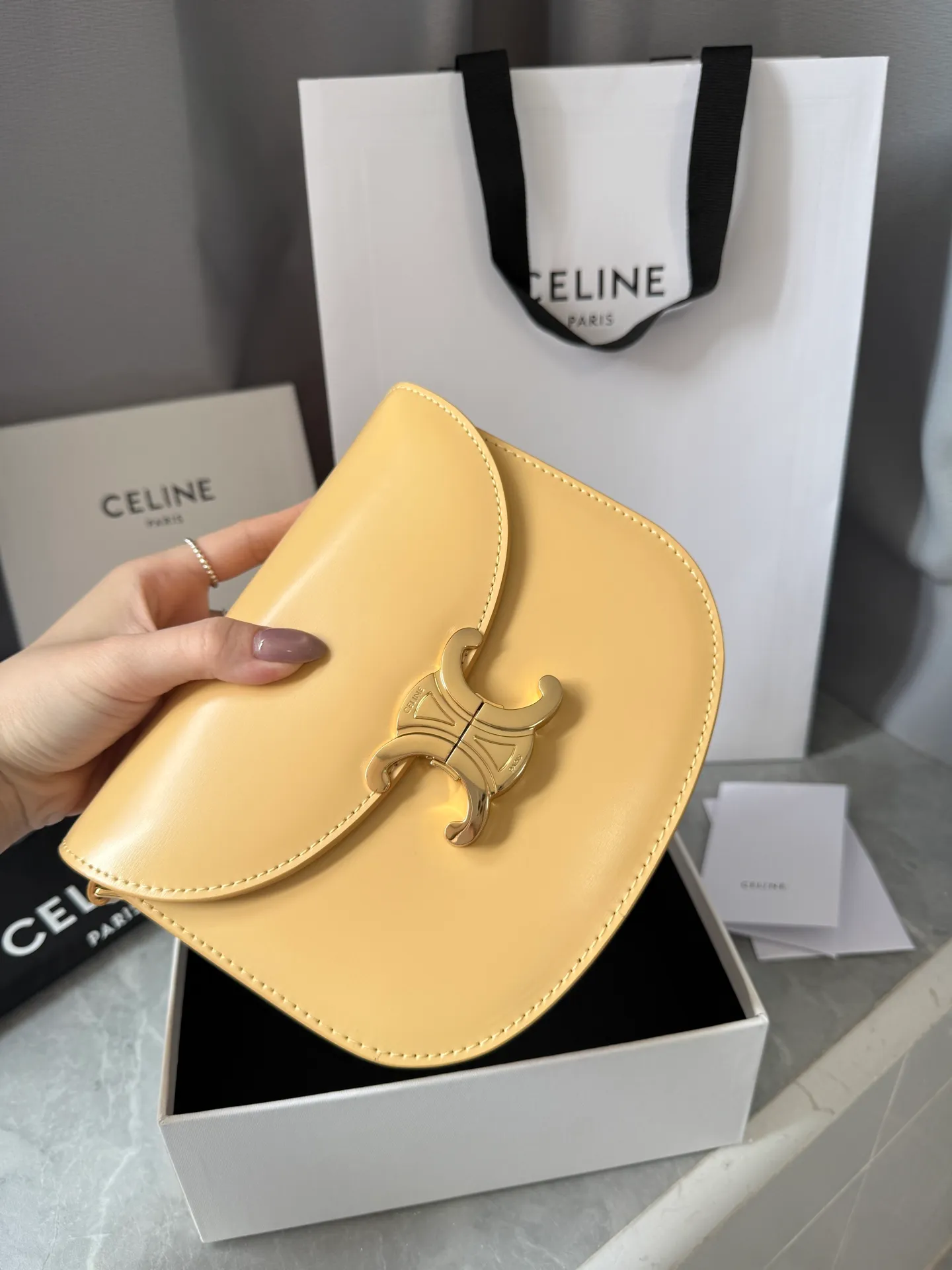 All Categories Official Website "Brand Women's Bags" Women's Bags 💙 Celine 2026 New Celine Crossbody Shoulder Bag