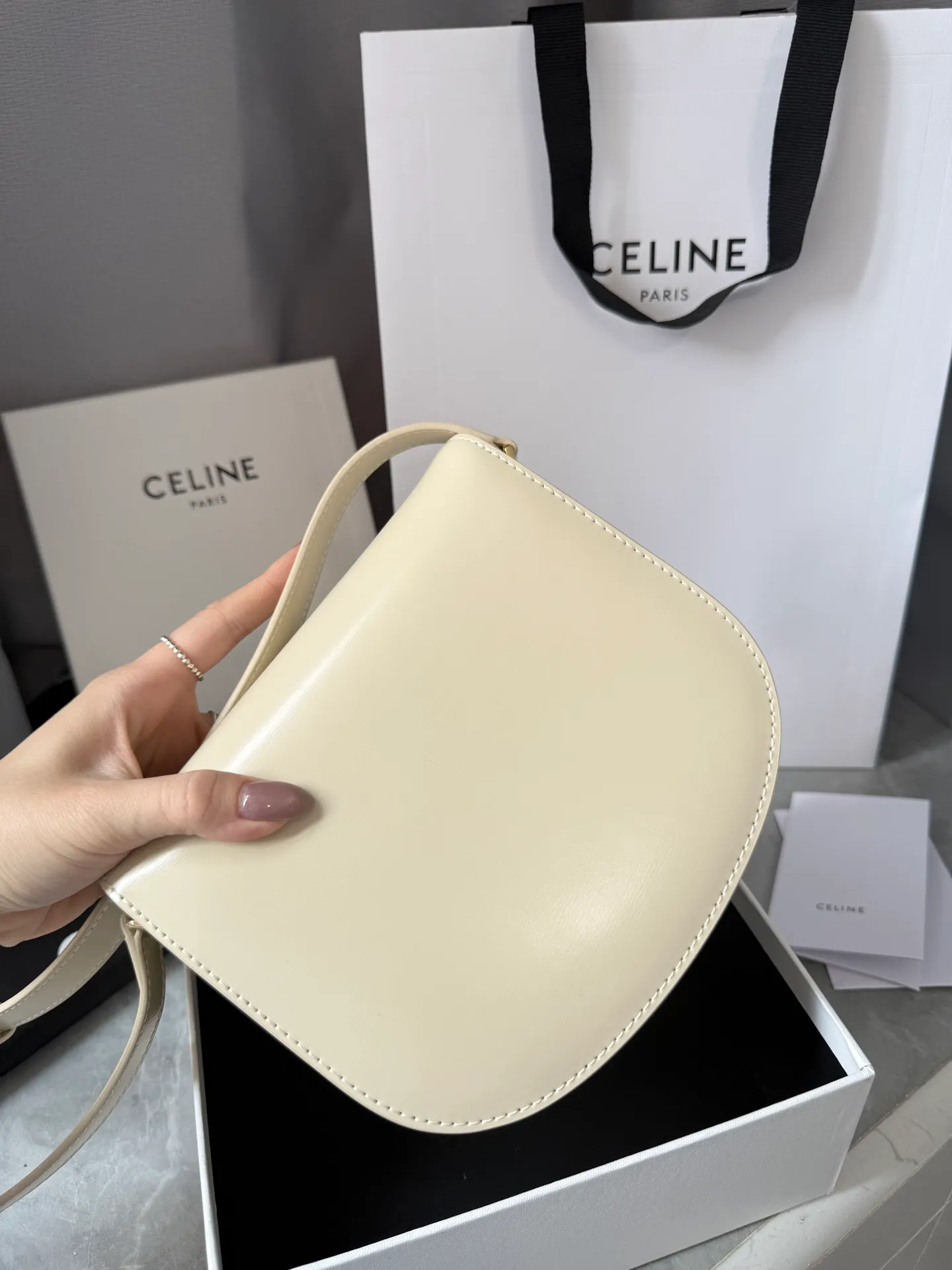 All Categories Official Website "Brand Women's Bags" Women's Bags 💙 Celine 2026 New Celine Crossbody Shoulder Bag