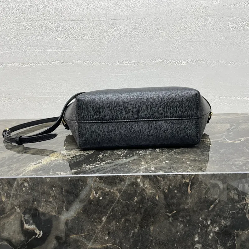 All Categories Official Website "Brand Women's Bags" Women's Bags 💙 Celine 2026 Official Website Celine Crossbody Bag
