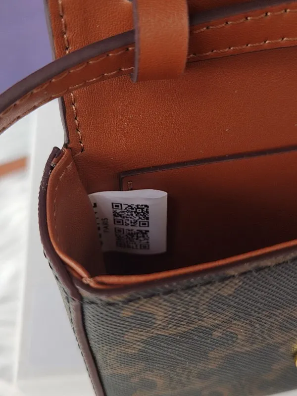 All Categories Official Website "Brand Women's Bags" Women's Bags 💙 Celine 2024 New Celine Crossbody Bag