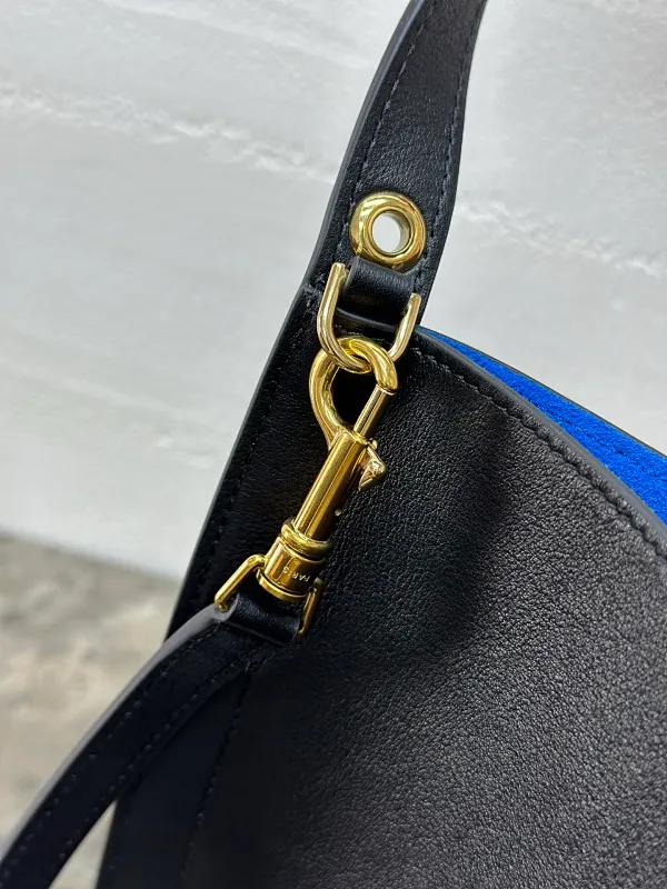All Categories Official Website "Brand Women's Bags" Women's Bags 💙 Celine 2026 Official Website Celine Crossbody Bag