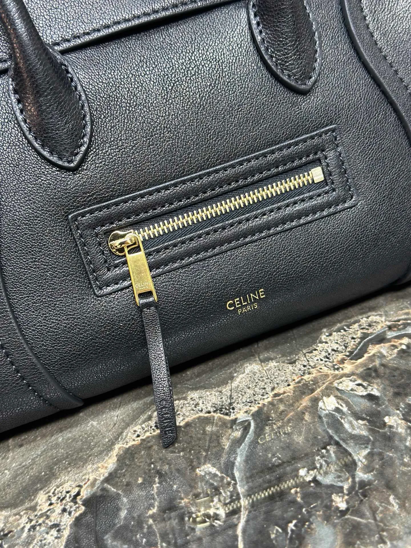 All Categories Official Website "Brand Women's Bags" Women's Bags 💙 Celine 2026 New Celine Crossbody Bag