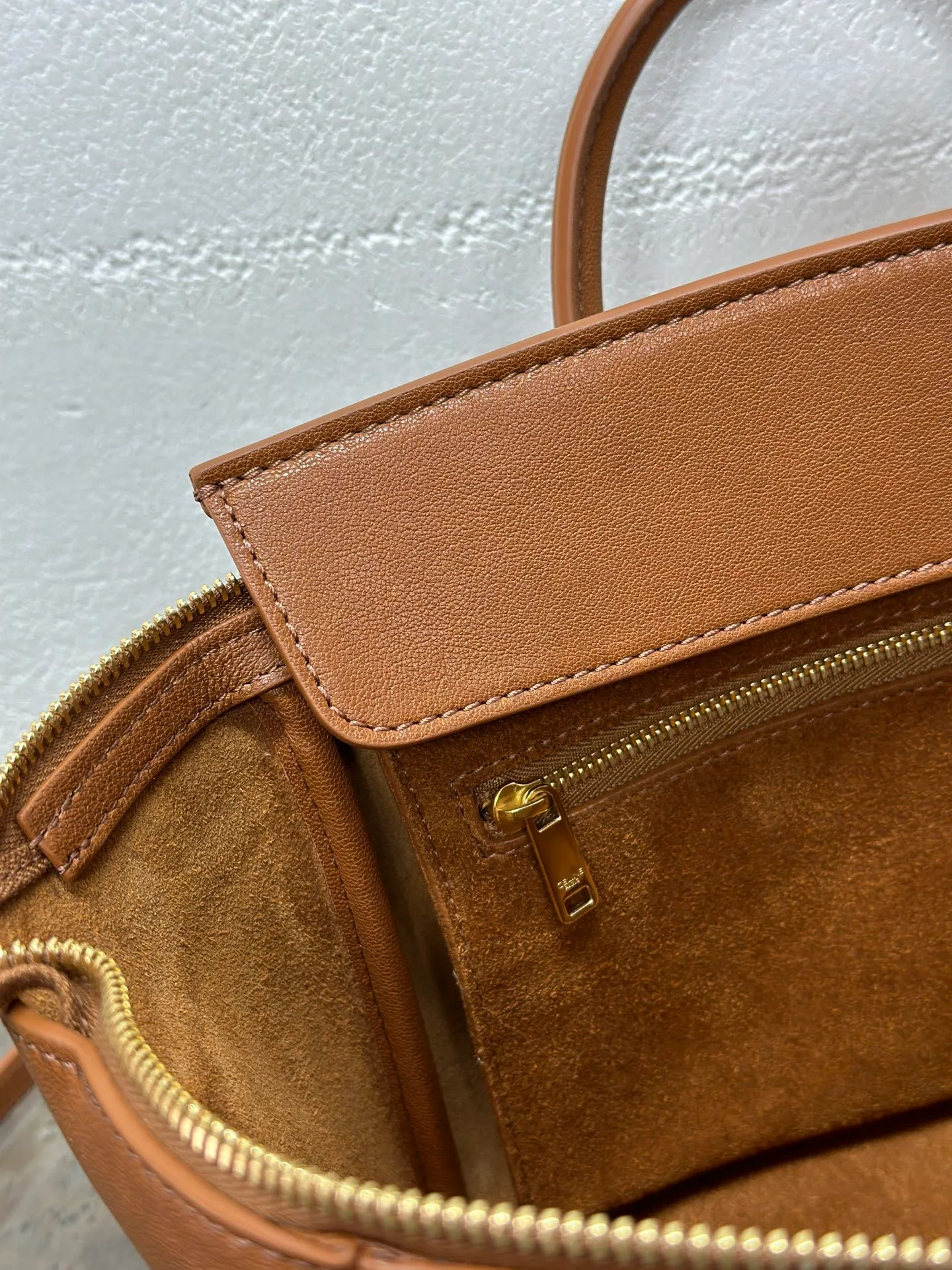 All Categories Official Website "Brand Women's Bags" Women's Bags 💙 Celine 2026 New Celine Crossbody Bag