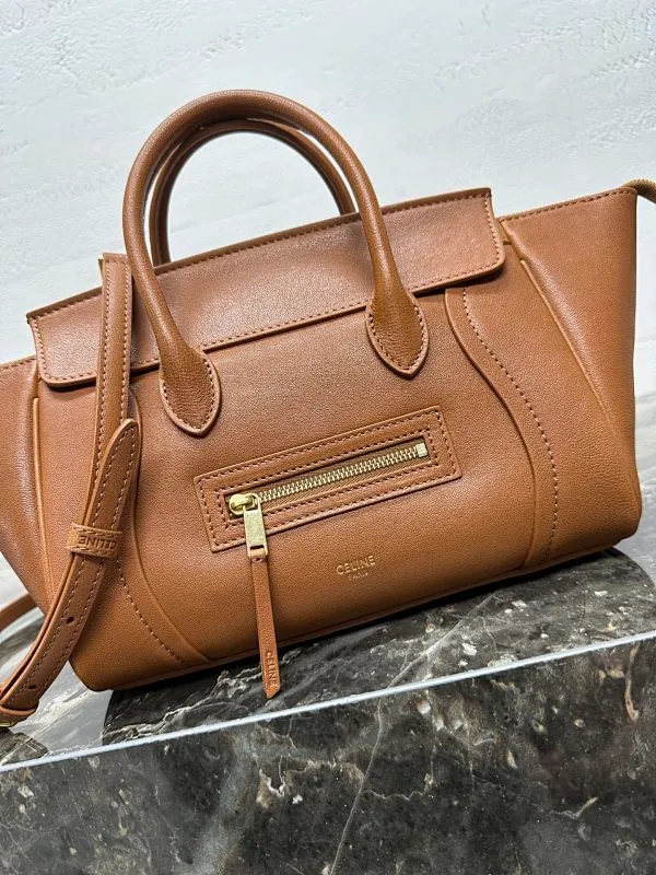 All Categories Official Website "Brand Women's Bags" Women's Bags 💙 Celine 2026 New Celine Crossbody Bag