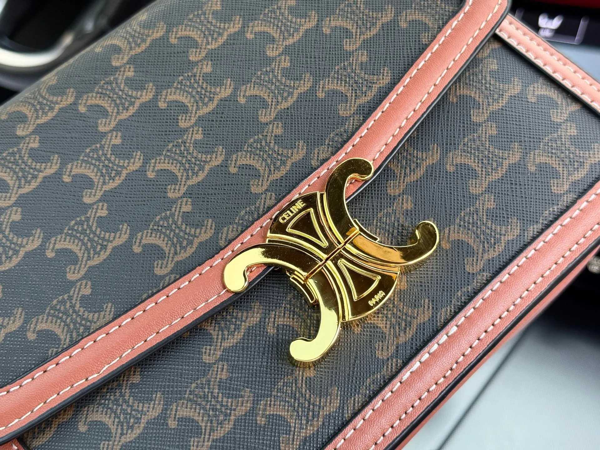 All Categories Official Website "Brand Women's Bags" Women's Bags 💙 Celine 2025 New Celine Crossbody Bag