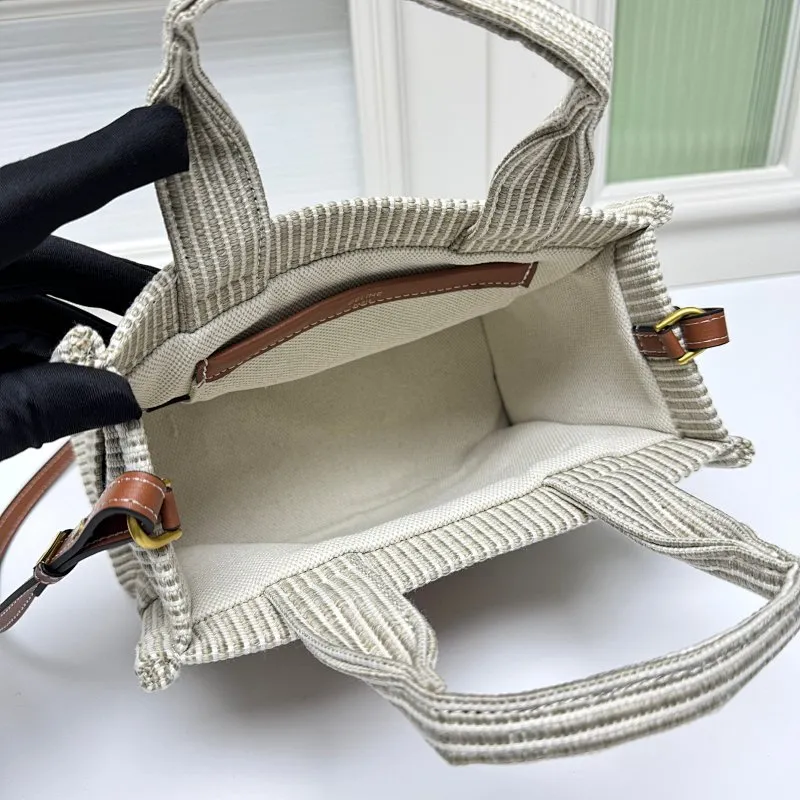 All Categories Official Website "Brand Women's Bags" Women's Bags 💙 Celine 2026 New Celine Crossbody Bag