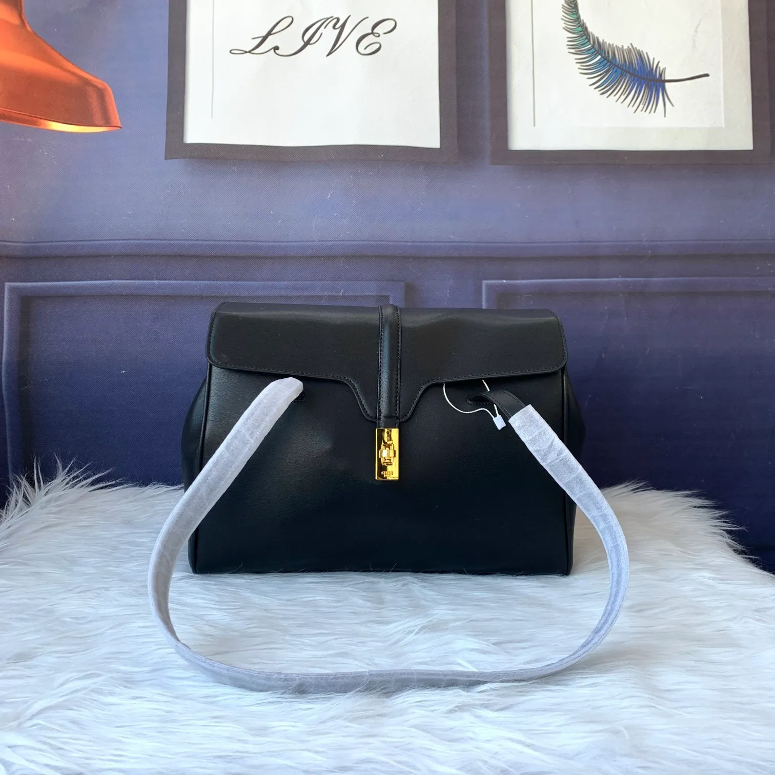 All Categories Official Website "Brand Women's Bags" Women's Bags 💙 Celine 2024 New Celine Crossbody Bag