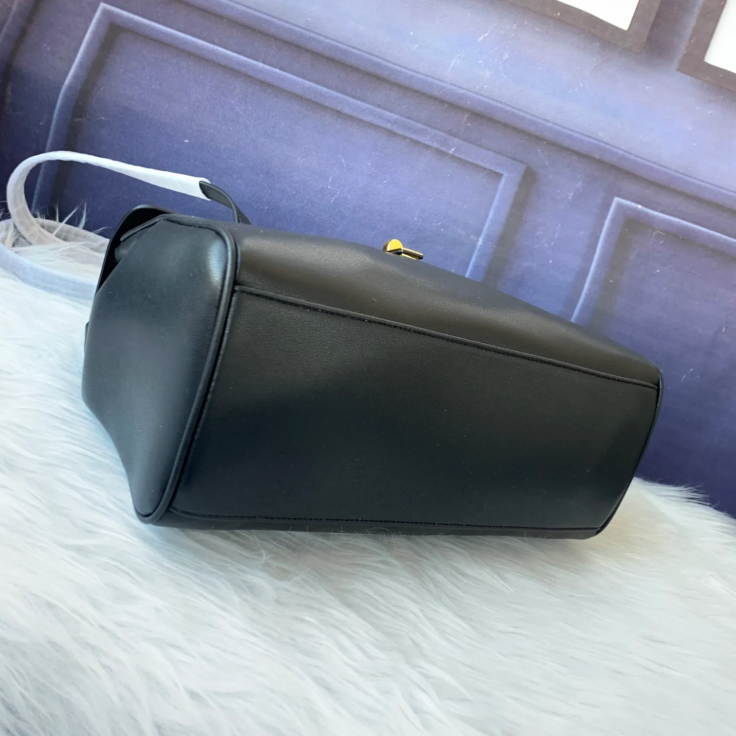 All Categories Official Website "Brand Women's Bags" Women's Bags 💙 Celine 2024 New Celine Crossbody Bag
