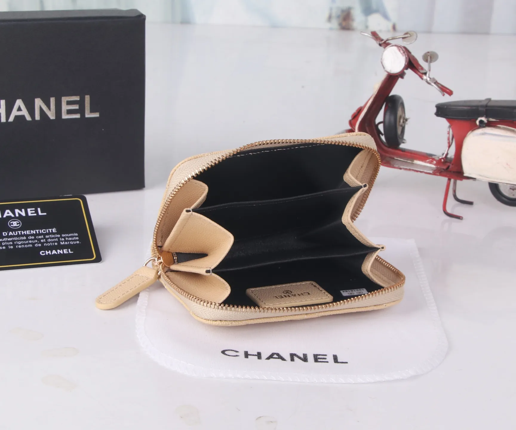 All Categories Chanel Wallet (Chanel) Chanel 31517