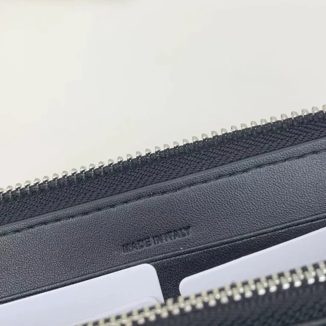 All categories Chanel Wallet (Chanel) Chanel 2011