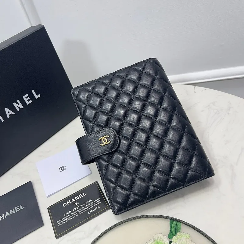 All categories Chanel Wallet (Chanel) Chanel 718