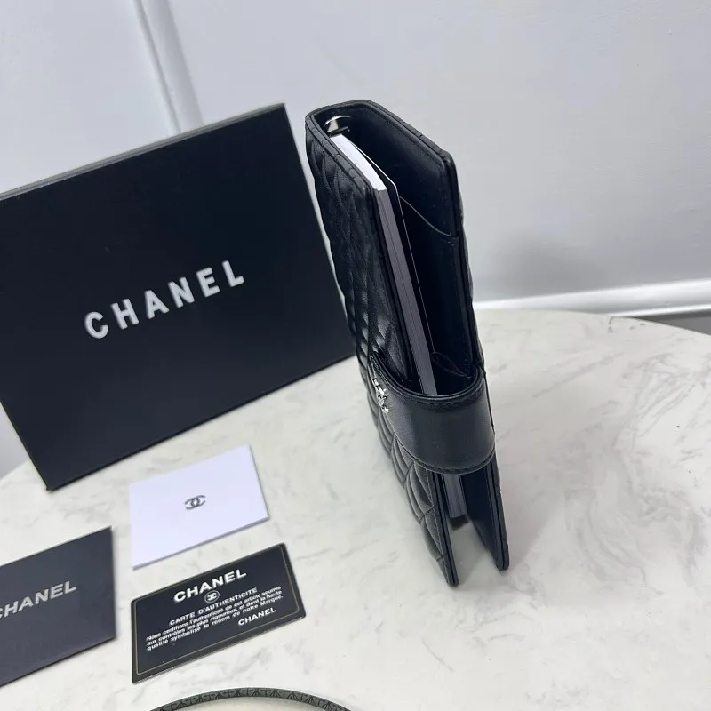 All categories Chanel Wallet (Chanel) Chanel 718