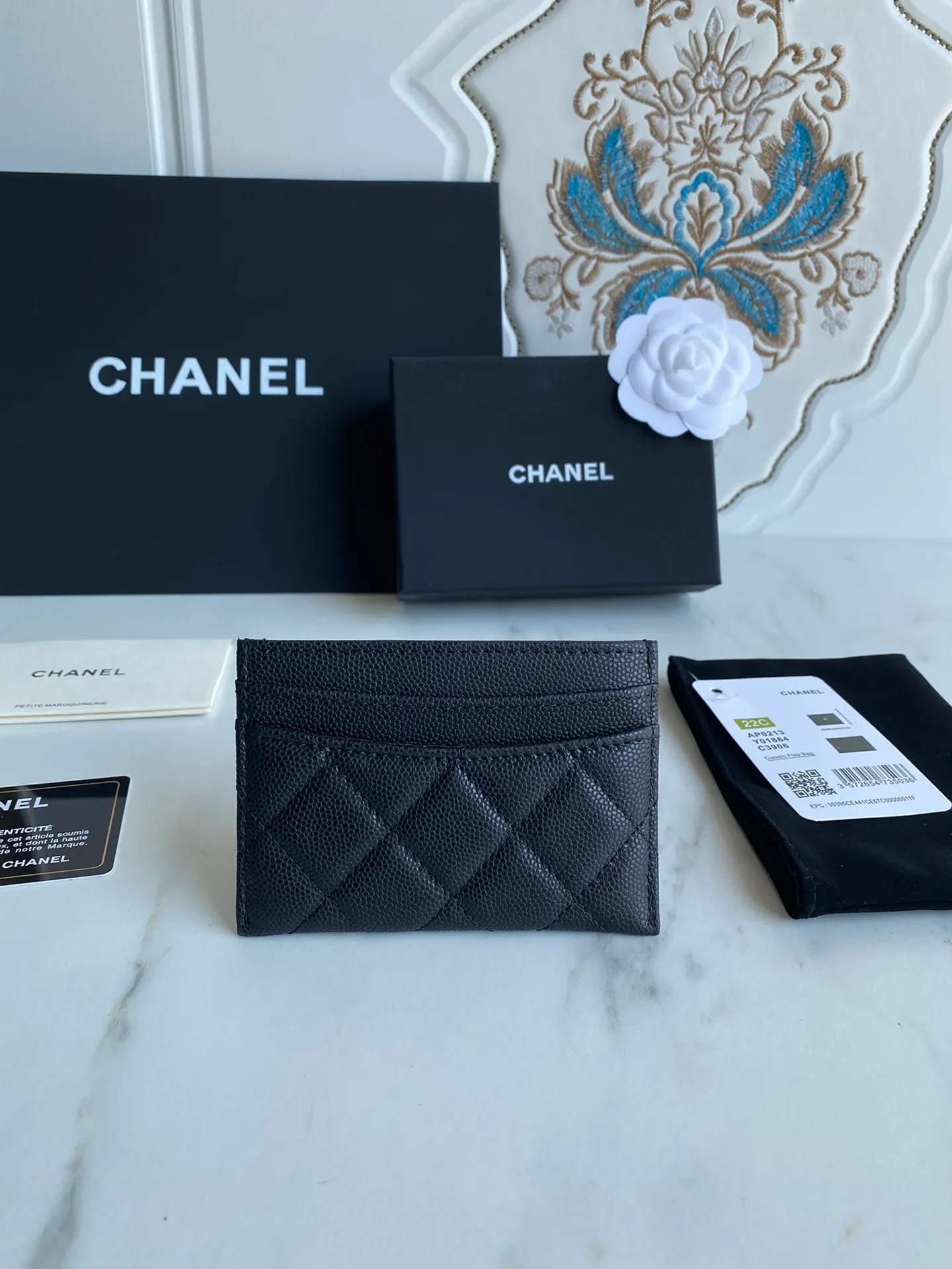190💰【Original quality】【With serial code】CHANEL, classic card holder! Original quality, caviar small ball pattern series, classic series, exquisite details, full set of packaging, style number (AP426) 31510... size 11*7.5*1