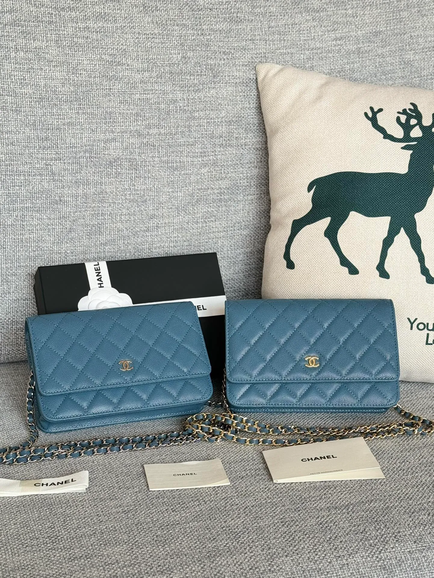 Caviar C𝕙𝕒𝕟𝕖𝕝 entry-level classic 𝑾𝒐𝒄 (magnetic clasp) fortune bag