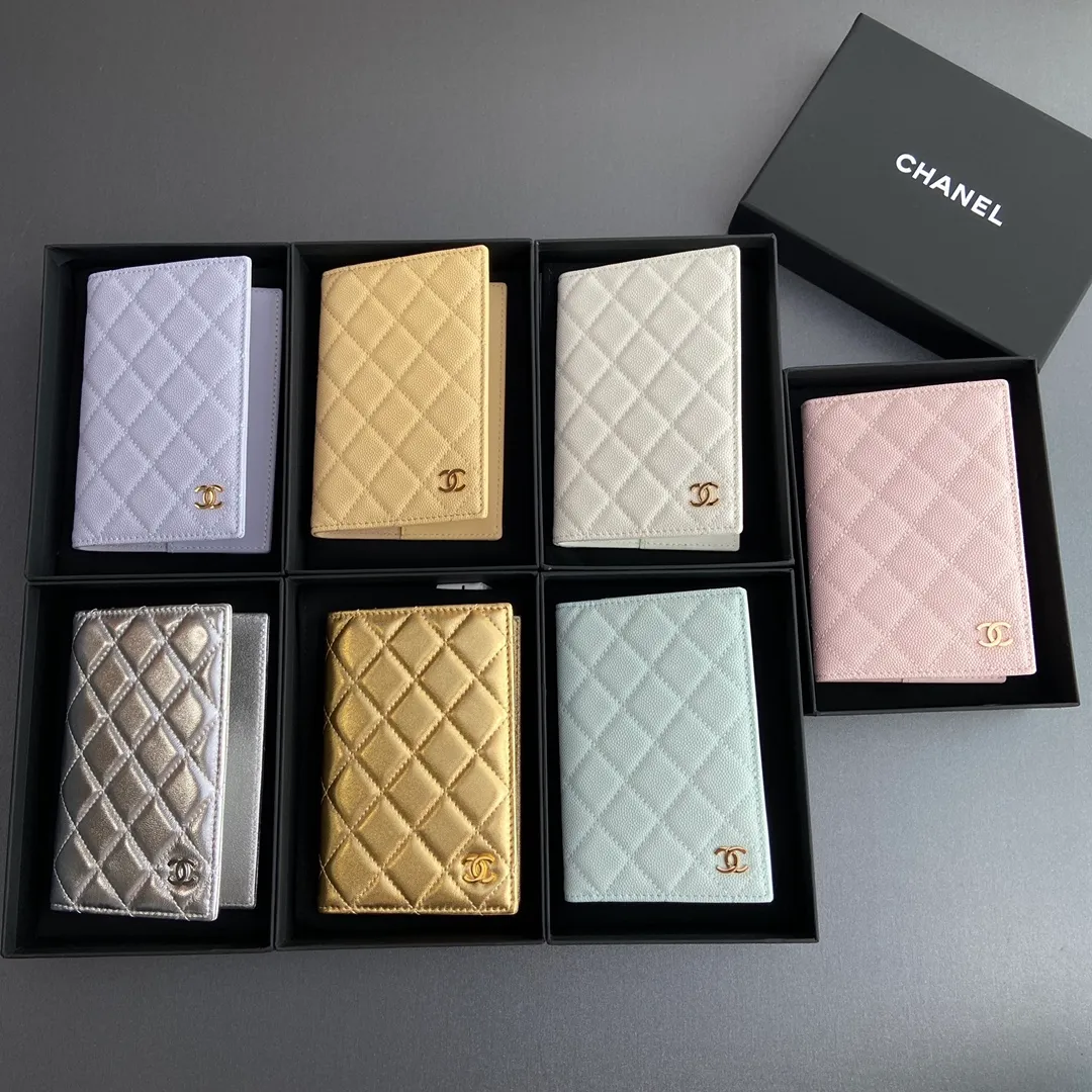 [Special grade hardware original leather] Xiaoxiang passport holder series, quilted with iconic metal logo No.: 80385 Combination picture