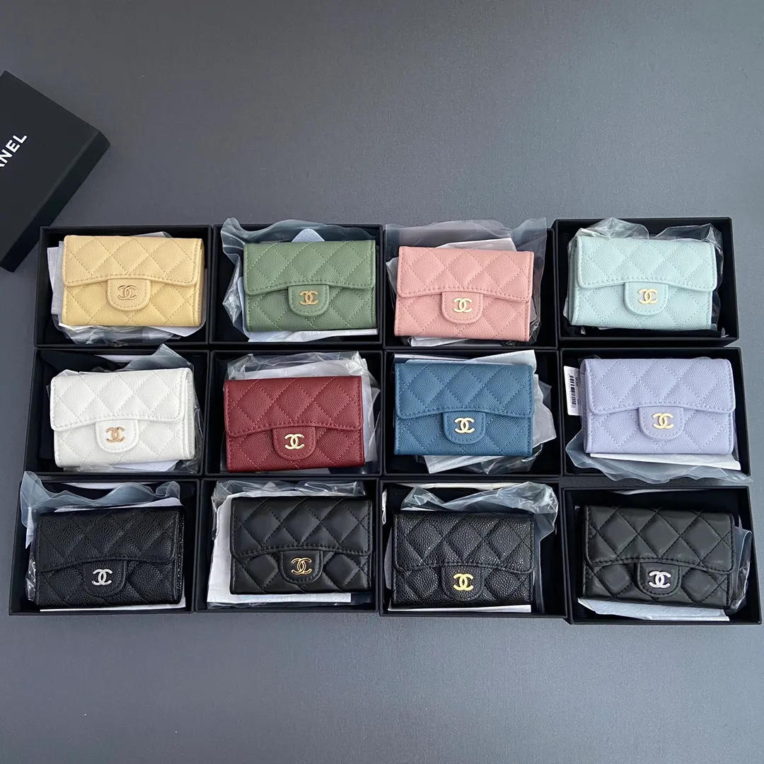 Xiaoxiang imported Italian leather Item number: AP438 (inner compartment with zipper) 💰: 280 Xiaoxiang combination picture