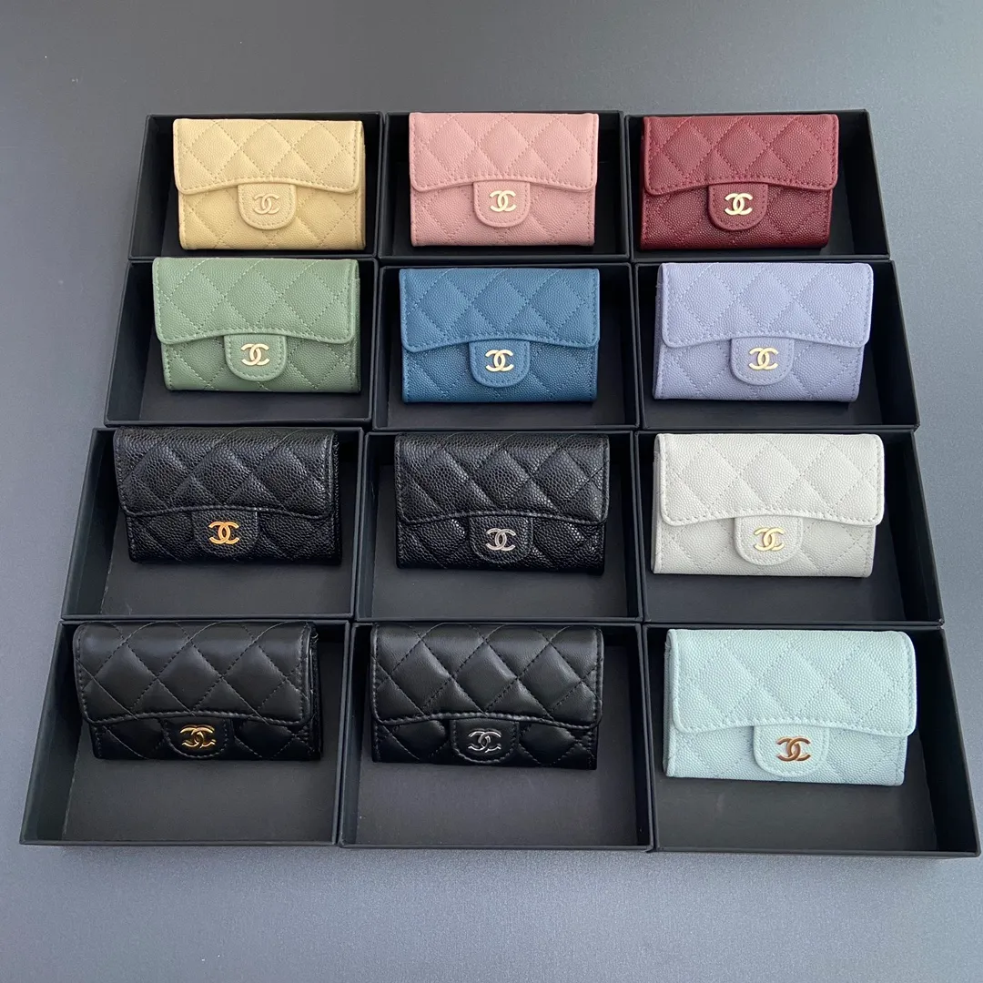 Xiaoxiang imported Italian leather Item number: AP438 (inner compartment with zipper) 💰: 280 Xiaoxiang combination picture