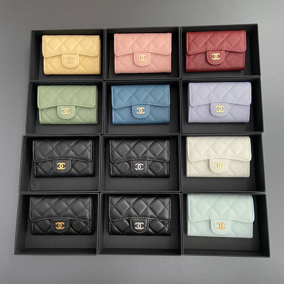 Xiaoxiang imported Italian leather Item number: AP438 (inner compartment with zipper) 💰: 280 Xiaoxiang combination picture