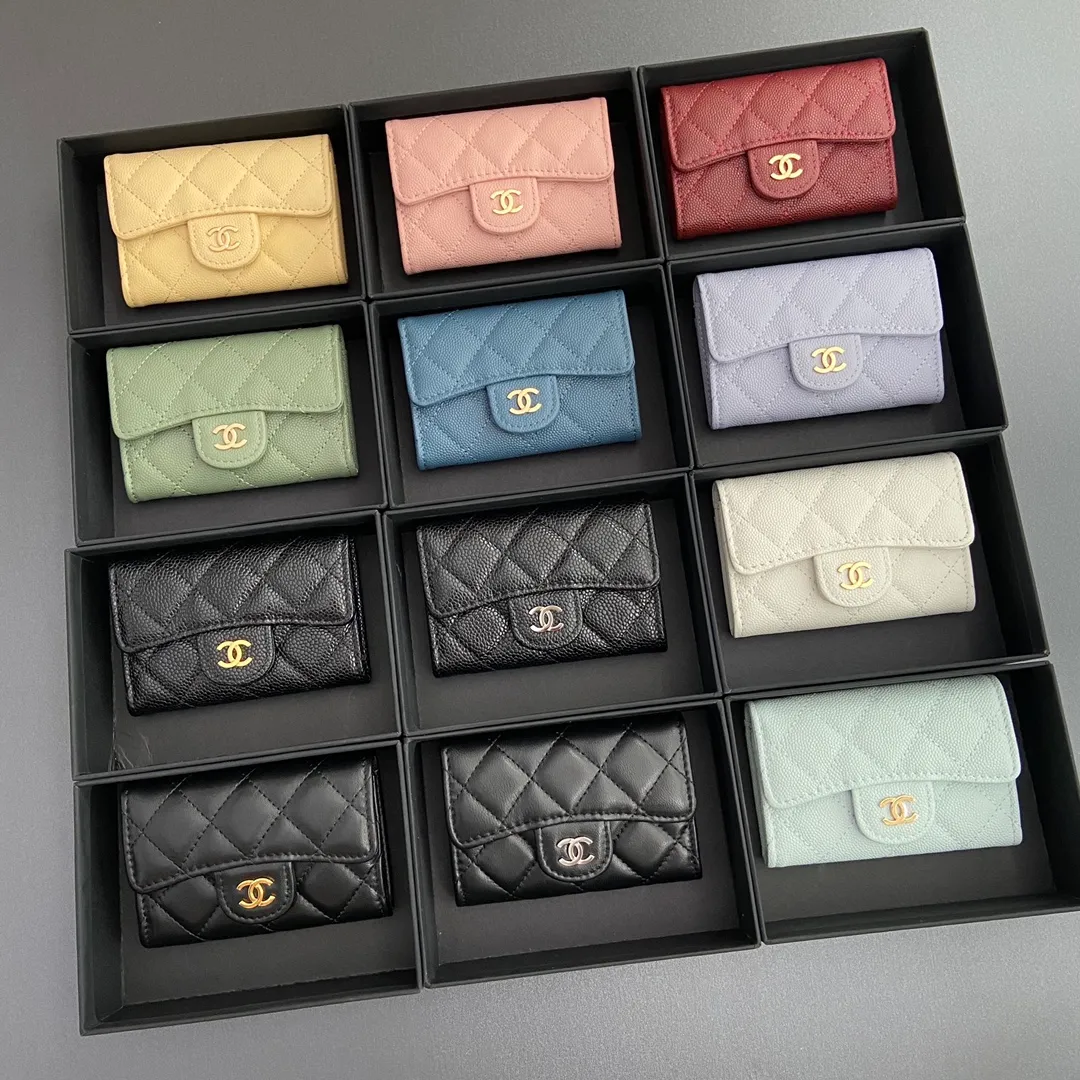 Xiaoxiang imported Italian leather Item number: AP438 (inner compartment with zipper) 💰: 280 Xiaoxiang combination picture