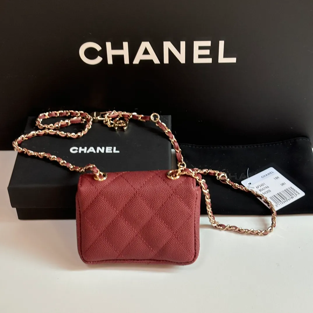 460💰 ❤️❤️❤️Ohanel's new waist bag has arrived. Original quality and beautiful details...AP4802Y size 10x8x3.5cm