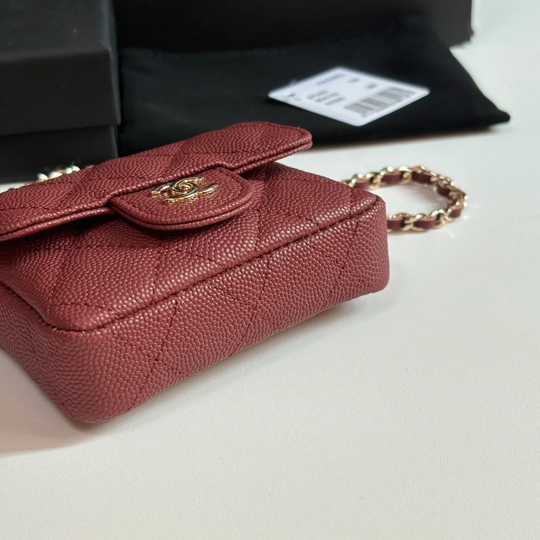 460💰 ❤️❤️❤️Ohanel's new waist bag has arrived. Original quality and beautiful details...AP4802Y size 10x8x3.5cm