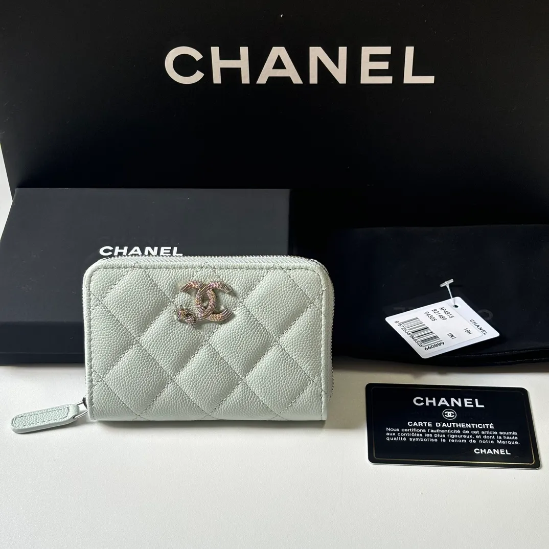 360💰 New product ❤️❤️❤️CH@NEL small zipper card holder💦 with new luogo, zipper compartment inside, original quality, beautiful details, model number AP9630, size 11*7.5*2cm
