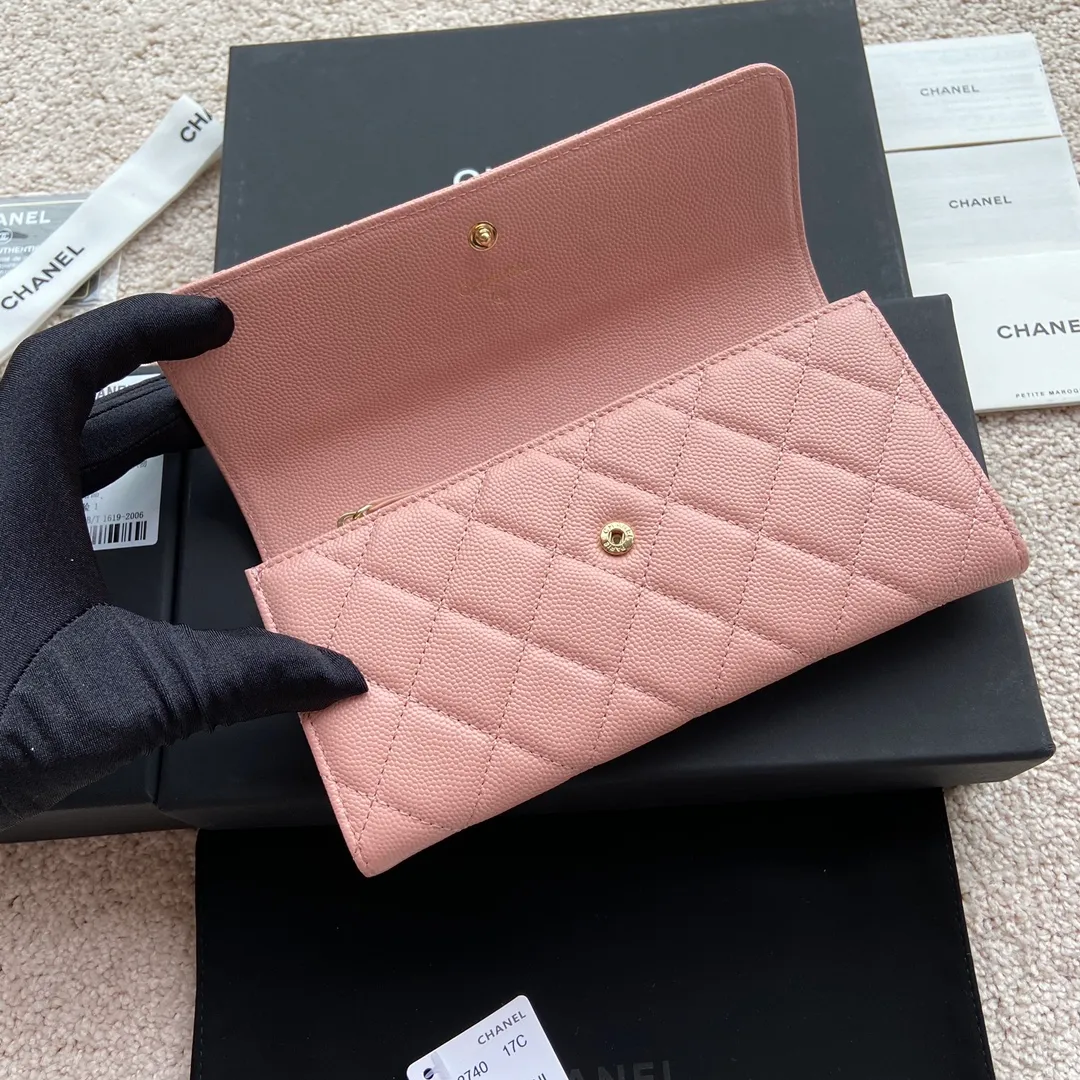 Xiaoxiang imported Italian fine grain cowhide Item number: AP5480 💰:540 Size: w19×h10.5×d3cm Color: pink ball pattern gold mark