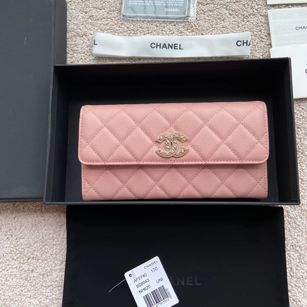 Xiaoxiang imported Italian fine grain cowhide Item number: AP5480 💰:540 Size: w19×h10.5×d3cm Color: pink ball pattern gold mark