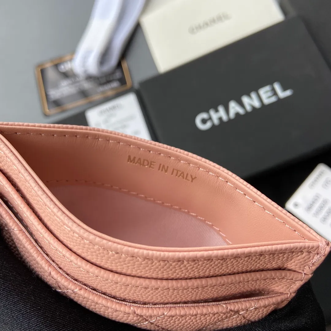 220💰Xiaoxiang imported Italian fine grain calfskin Item number: A84431 Size: w11×h7.5 Color: pink fine ball pattern gold steel mark