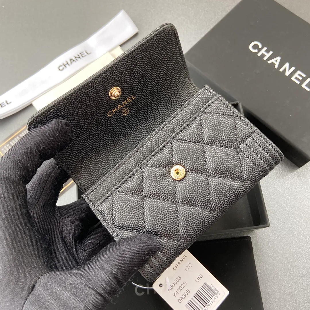 260💰Xiaoxiang imported Italian leather Item number: A80603 Size: w11×h8.5×d3cm Color: black fine ball pattern gold hardware