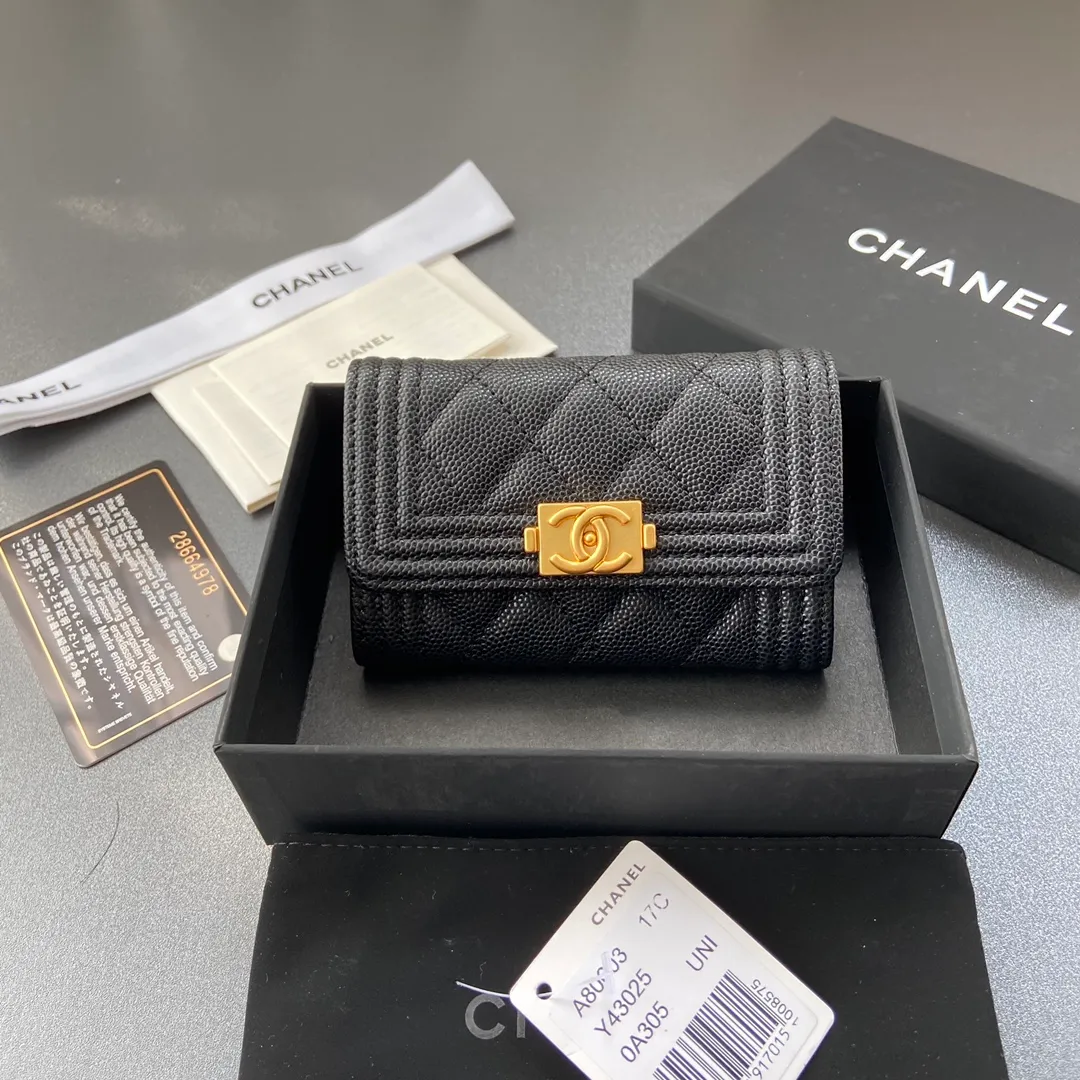 260💰Xiaoxiang imported Italian leather Item number: A80603 Size: w11×h8.5×d3cm Color: black fine ball pattern gold hardware