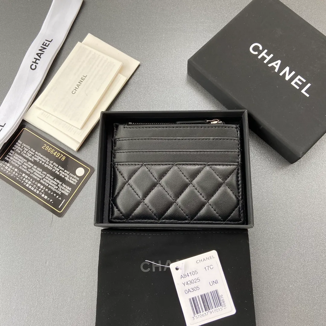 240💰Xiaoxiang imported Italian leather Item number: A84105 Size: w.11.5×h9cm Color: black sheepskin silver steel mark
